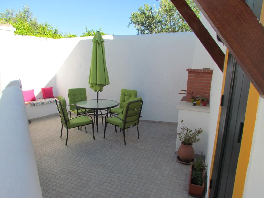 Casa Castanhos Guest House Vila Fresca Luaran gambar